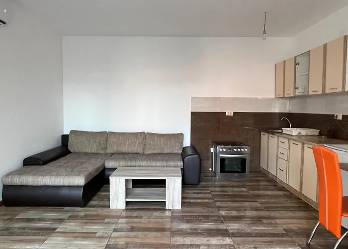 Apartments Zevs 4