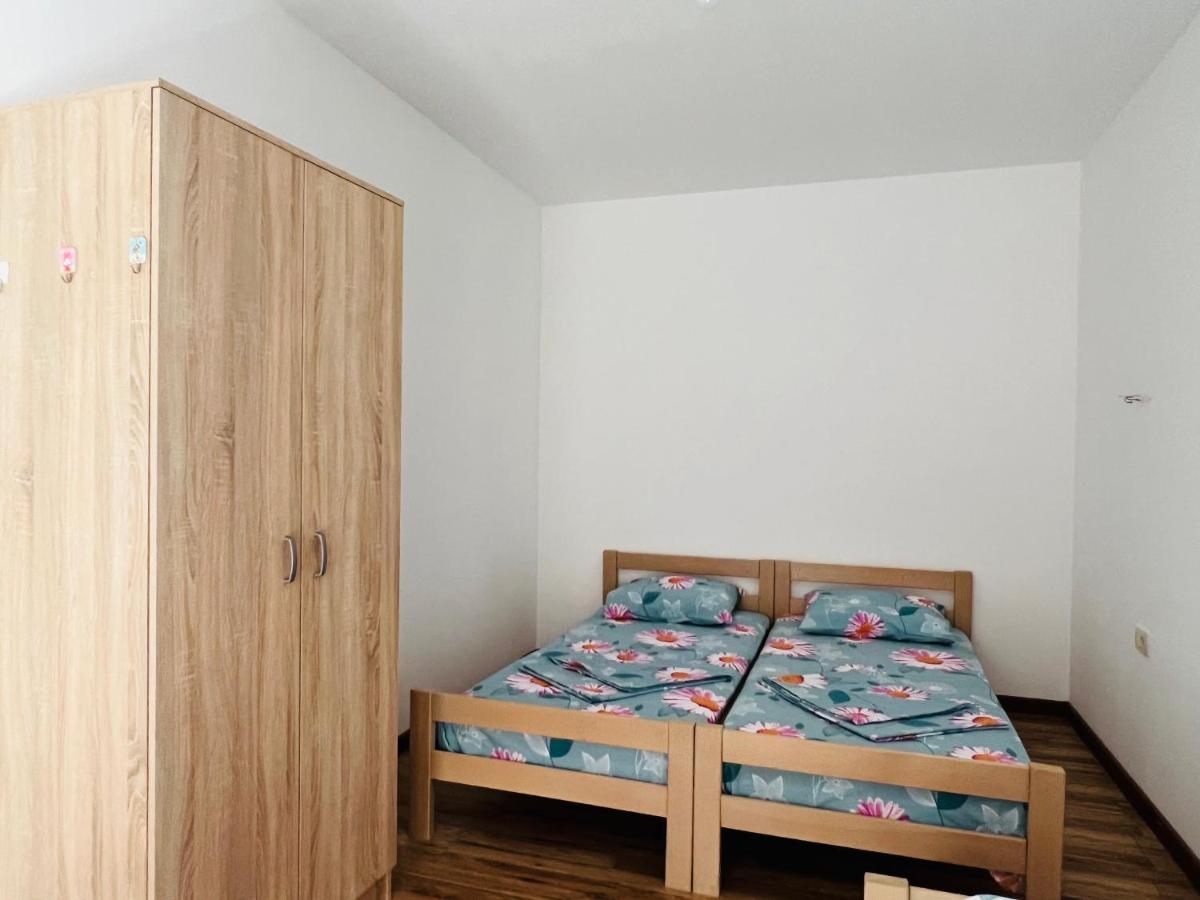 Apartment Zevs 4 Budva