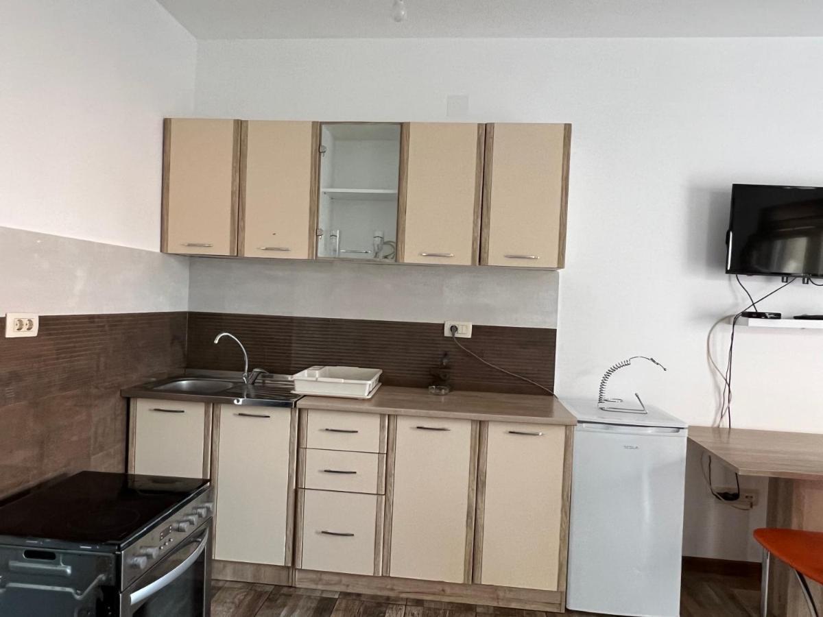 Apartment Zevs 4